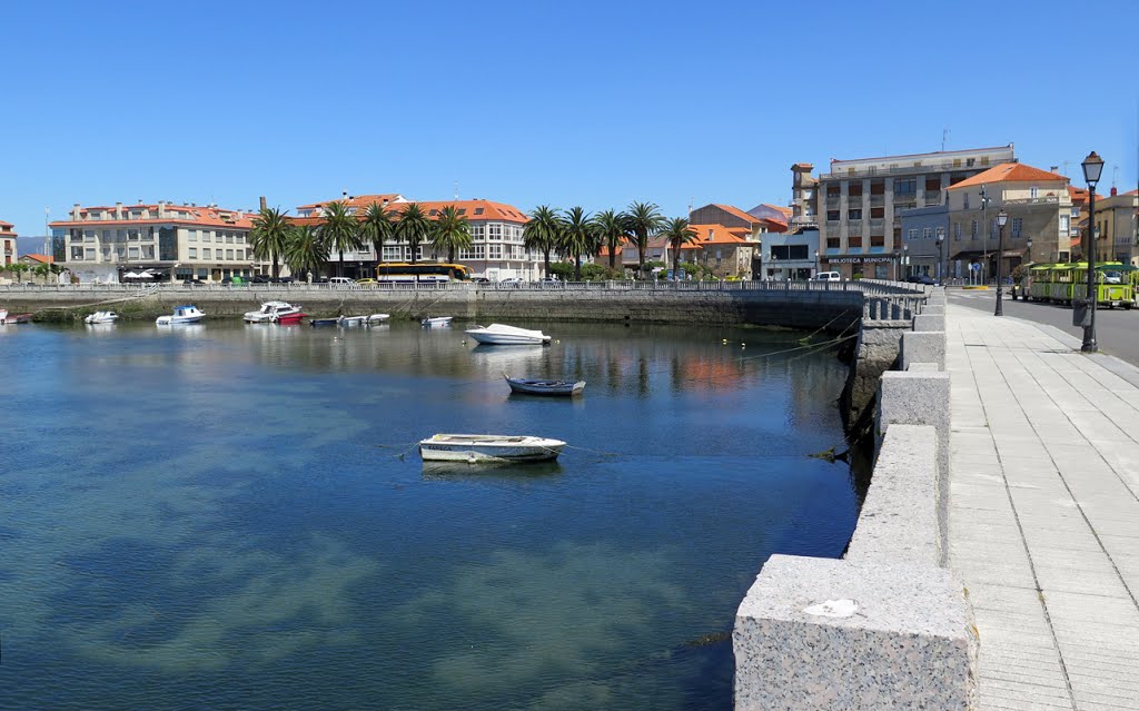 Vilanova de Arousa by RF Rumbao