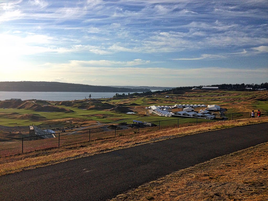 Chambers Bay Golf Course by Sgubka