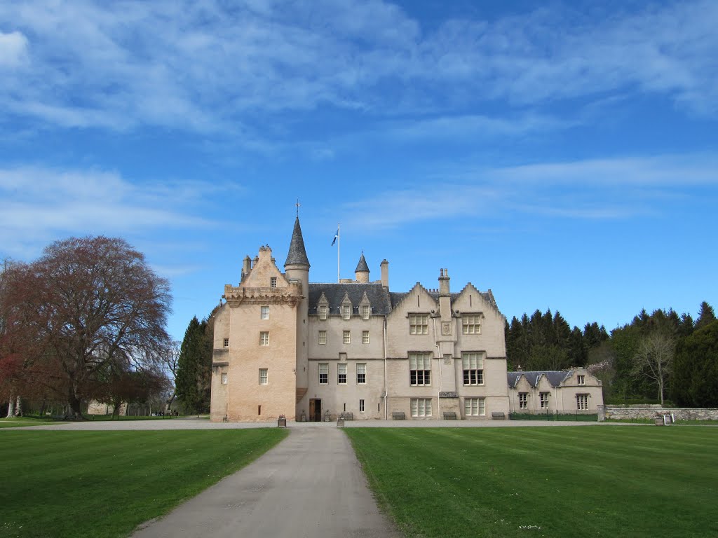 Brodie Castle, Forres, Moray, Scotland by oldchippy