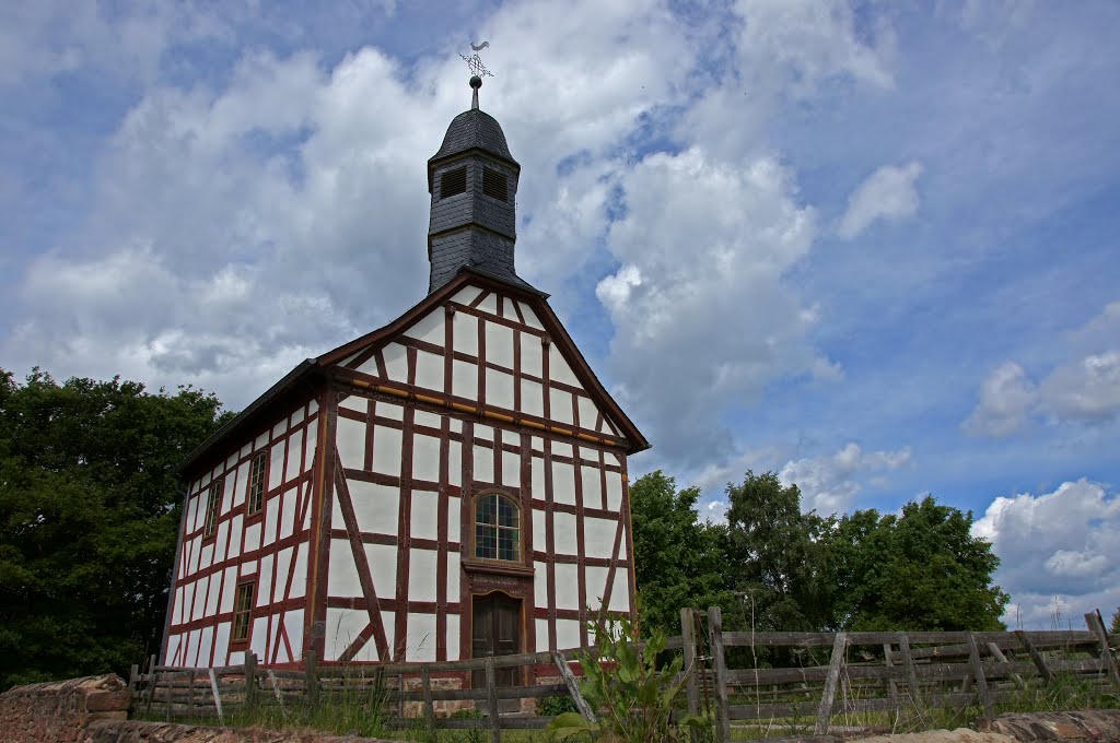 Neu-Anspach, Germany by Jürgen Düring