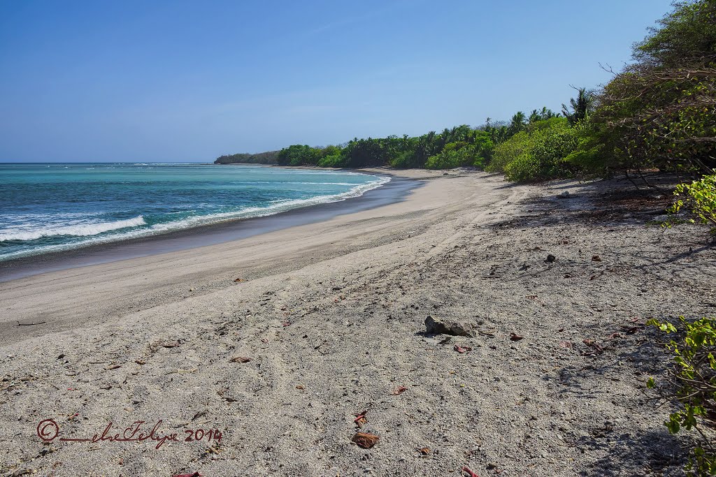 Playa Cedro, Cóbano, Costa Rica by Melsen Felipe