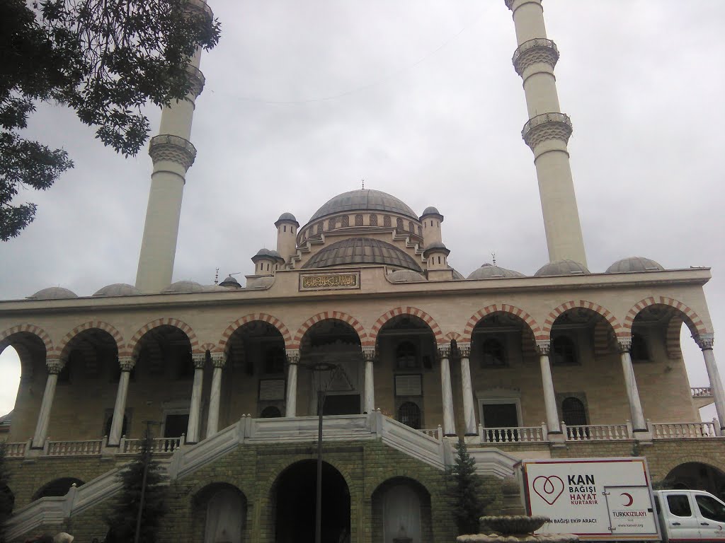 Selçuklu, Hacı Veyiszade Camii 5 by Kasım OKTAY