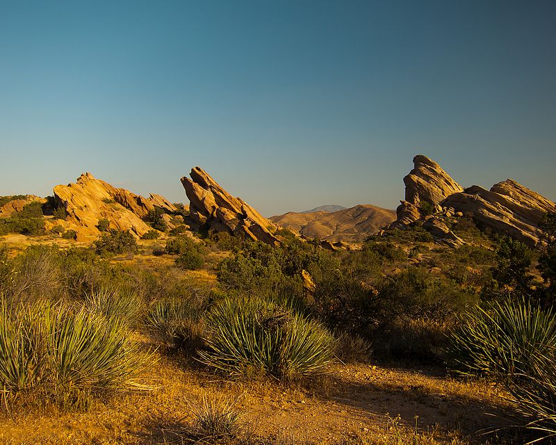 Vasquez Rocks by Aaron Nuffer