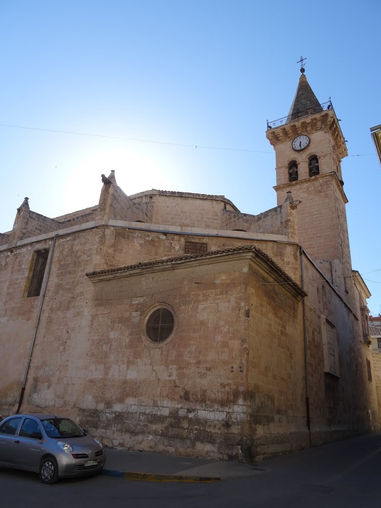 Iglesia Arciprestal Santiago Apóstol Villena by Pascal Van Acker