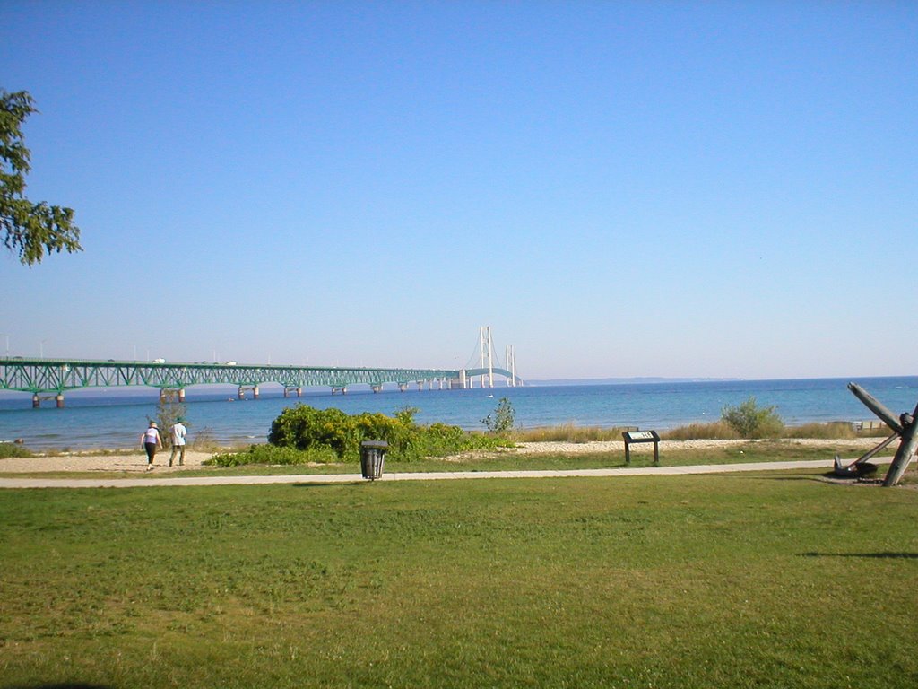 Beautiful day, Beatiful Bridge by skipmeyer