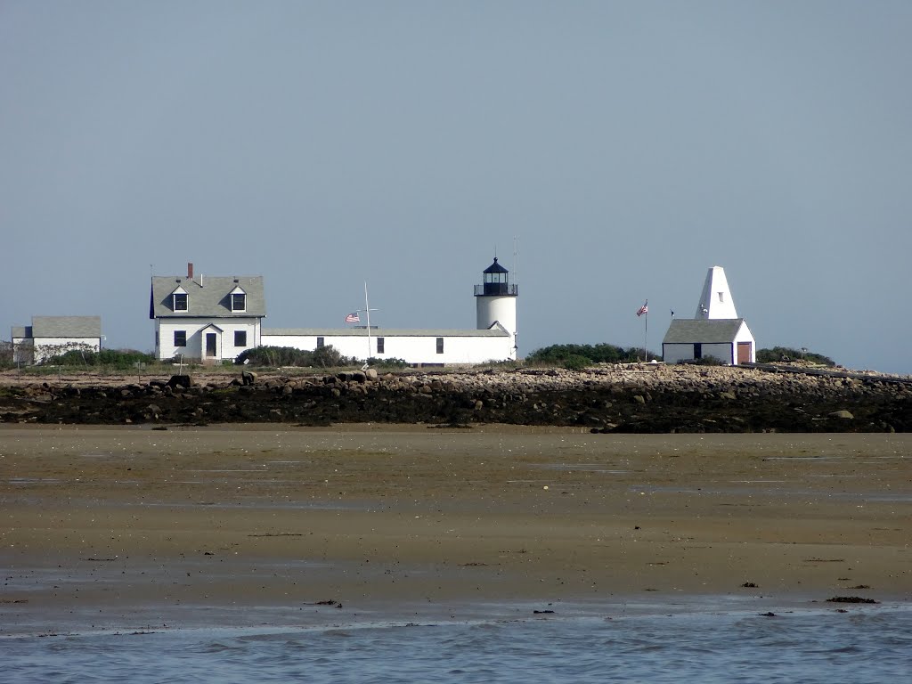 Goat Island Lighthouse by Teresa Chrzanowski F…