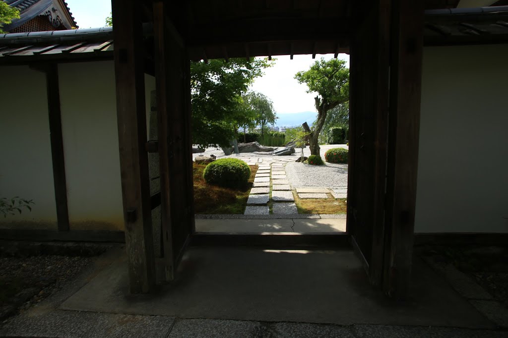 Ichijoji Kotanicho, Sakyo Ward, Kyoto, Kyoto Prefecture 606-8147, Japan by Yuichi Azuma