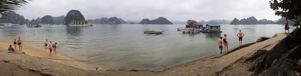 Khe Sâu - Việt Hải, Trân Châu, Cát Hải, Hải Phòng, Vietnam Ha Long Bucht by Michel Dt