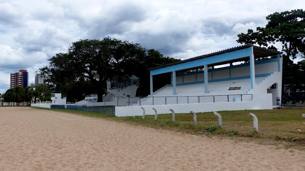 ARQUIBANCADAS DO DERBY CLUBE DE SOBRAL by ARAGÃO