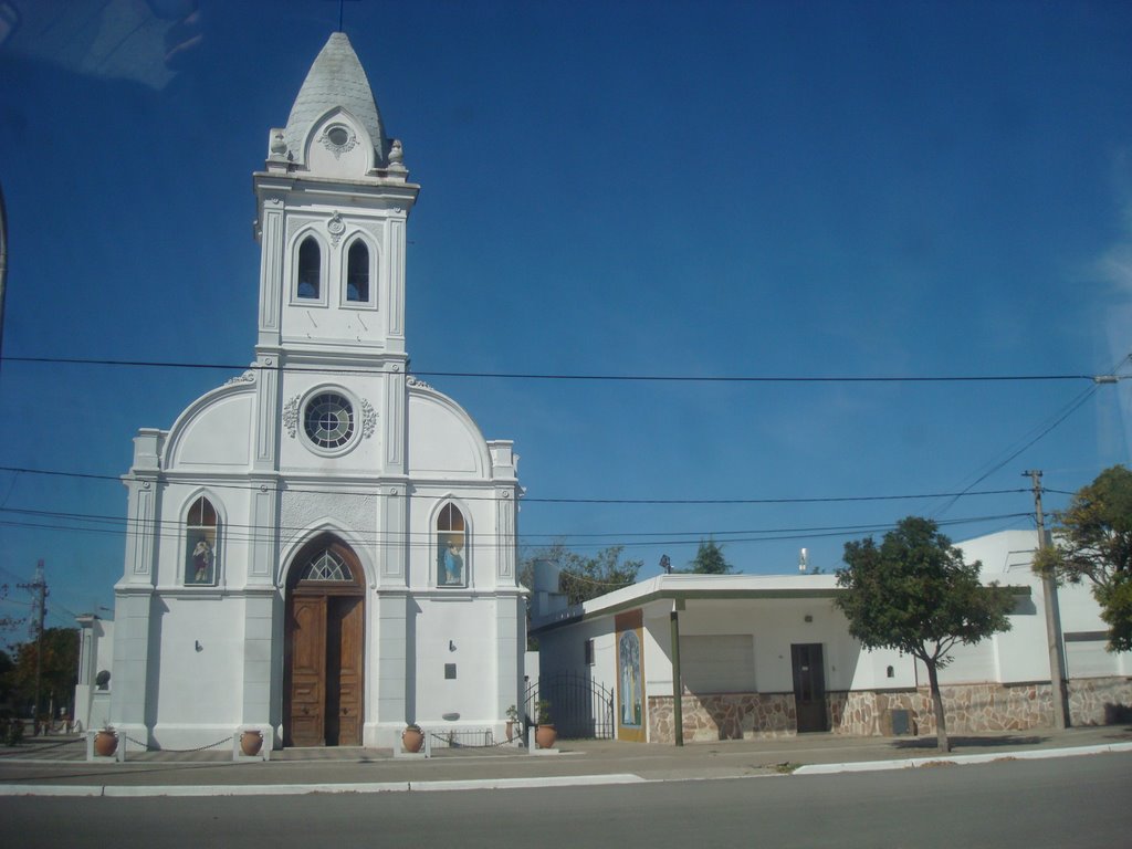 Iglesia by Octavio Cordero