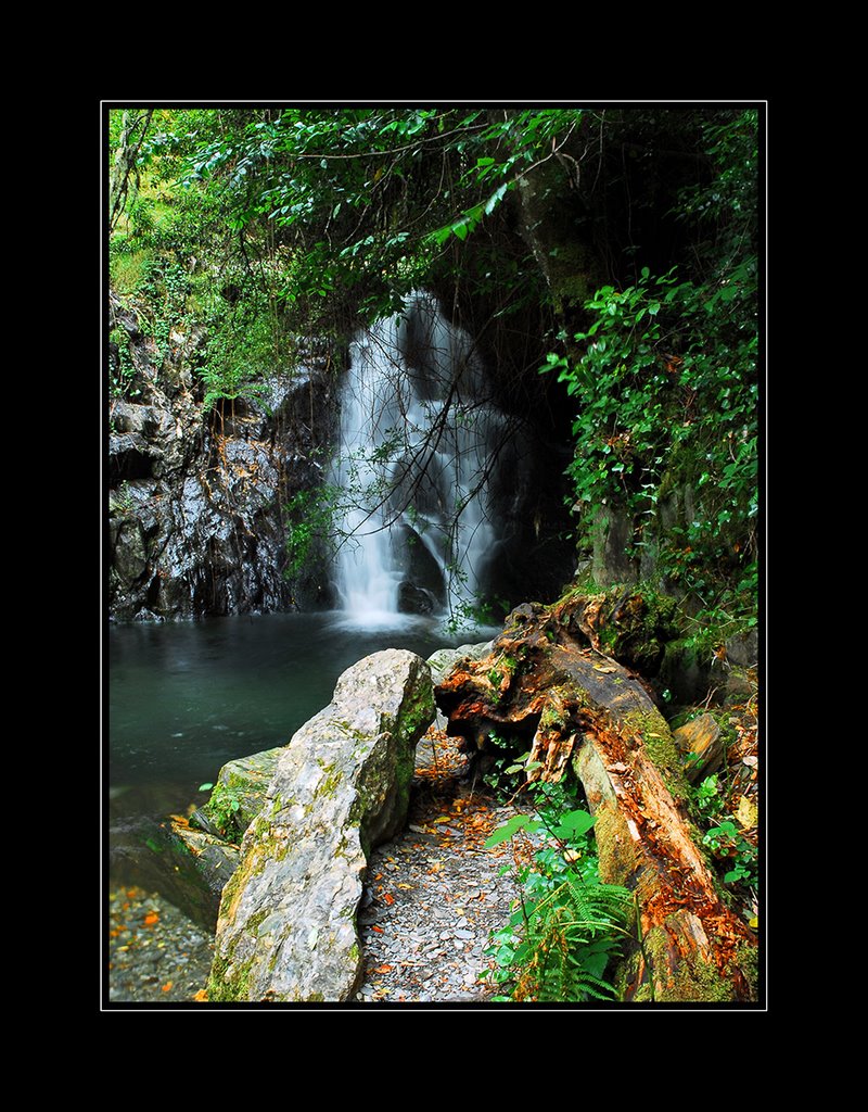 Fraga da pena by Luís-Santos Photogra…