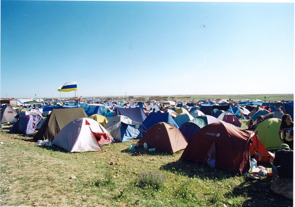 Camping Viña Rock 2004 by chemigf