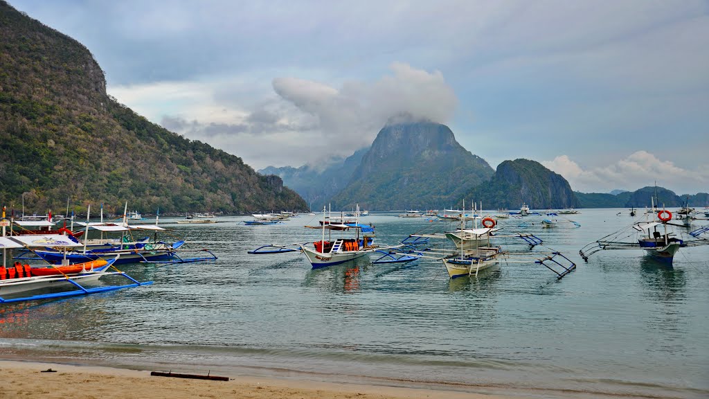 El Nido Beach by Alan-DT