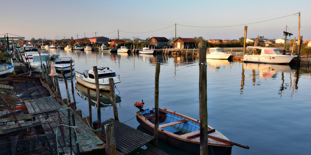 Arcachon, France, Octobre 2014 by Photo Guide