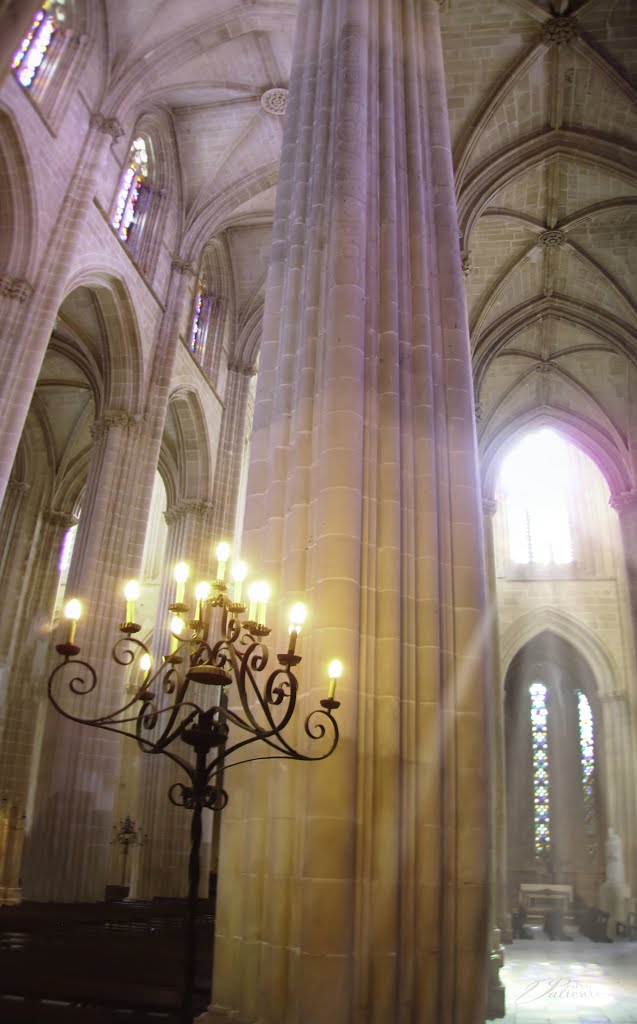 Mosteiro da Batalha, Portugal by Pedro Valiente