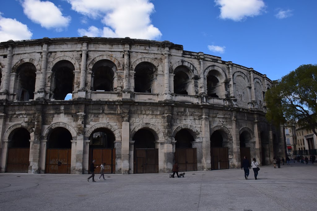 Les Arenes by AlbeZani