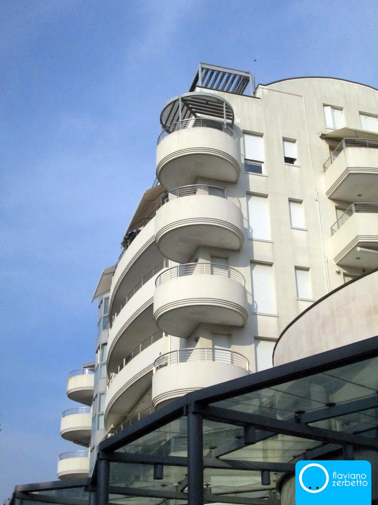 Lido di Jesolo, Metropolitan City of Venice, Italy by Flaviano Zerbetto