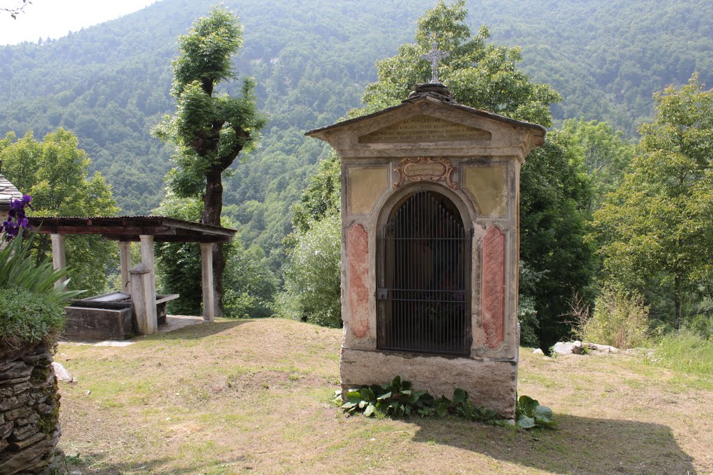 12029 Serre di Pagliero CN, San Damiano Macra, Italia by Alessandro Cerlon