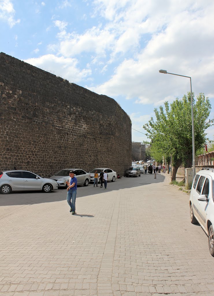 Diyarbakır keçi burcu civarından manzaralar 2015 by ismail bjk