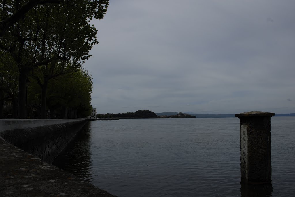 Bolsena lake by giovanna gobbi