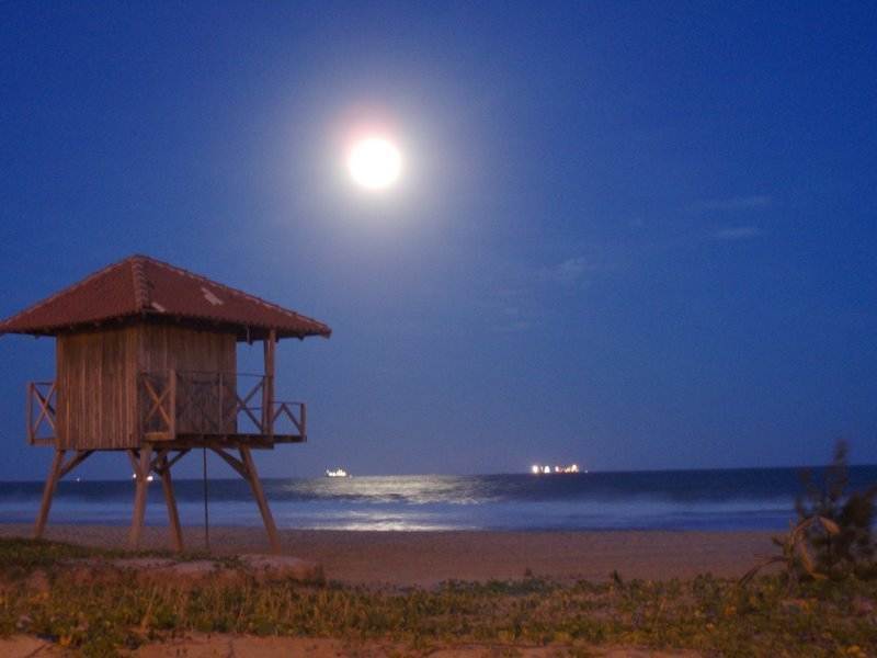 Luar na Praia Brava - Balneario Camboriú - S/C - Brasil by PousadaPraiadosAmore…