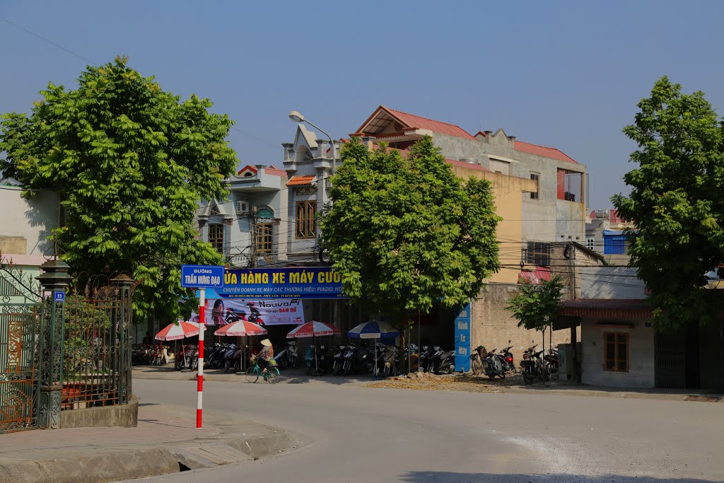 Tt. Kinh Môn, Kinh Môn, Hải Dương, Vietnam by Dần Lê