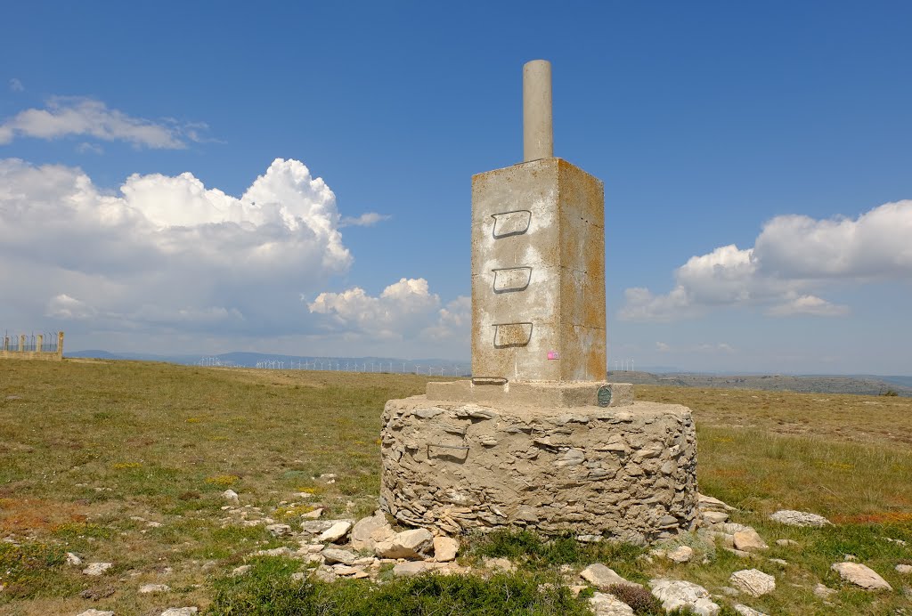 El Molló dels Soldats, Mola d'Ares by José Ignacio del Saz