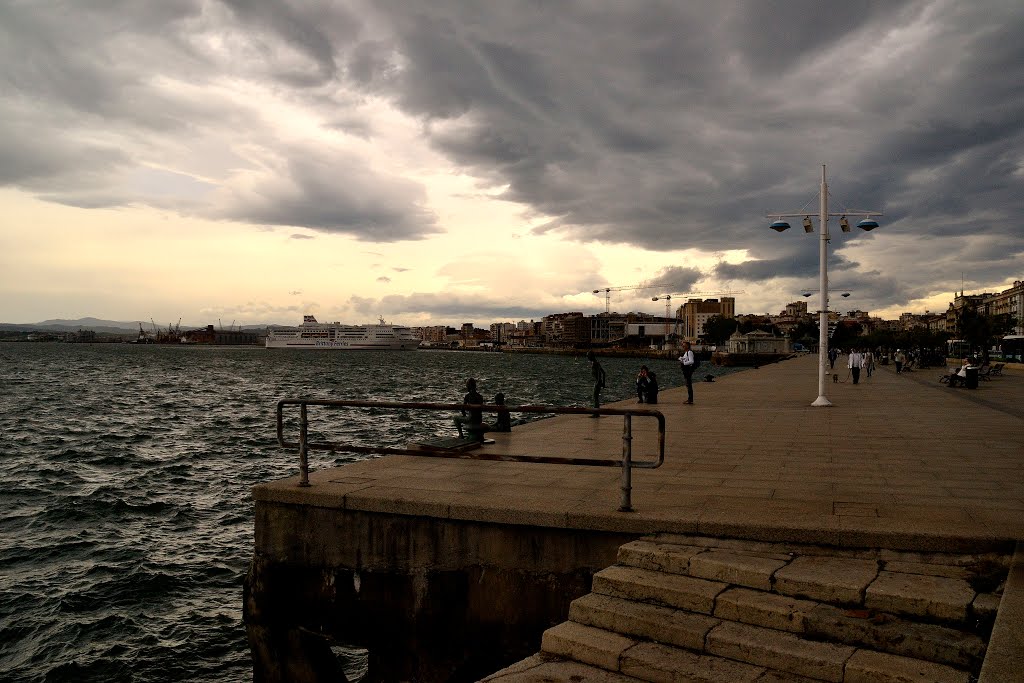 Santander, Cantabria, Spain by GUILLERMO ORTEGA