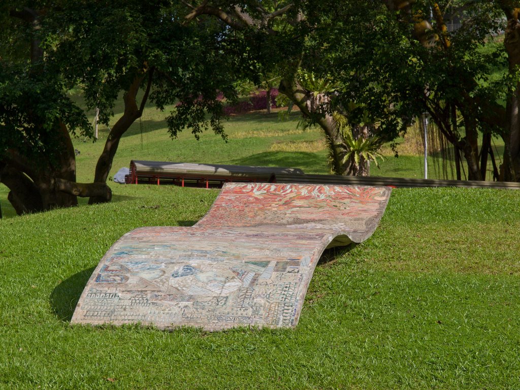 Sculpture at Biopolis - "Flying Carpet" by sinkapura