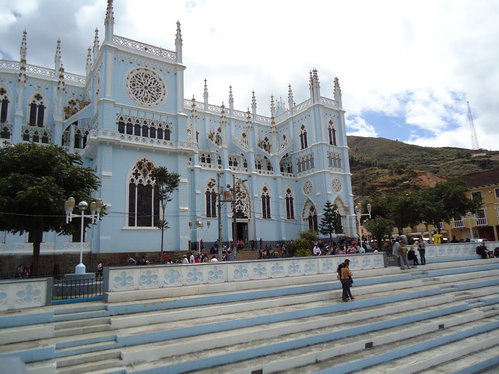 El Cisne, Virgen del Cisne, Iglesia, Loja by Fredy Rch