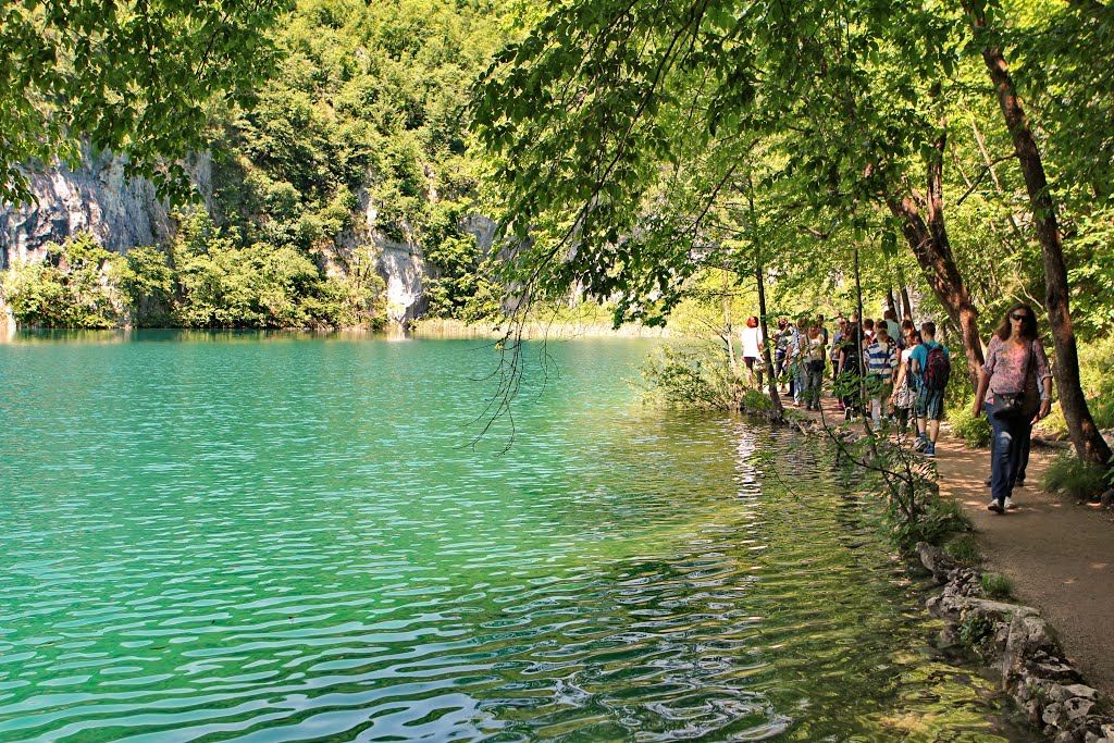 Parque Nacional de los Lagos de Plitviche by R Melgar