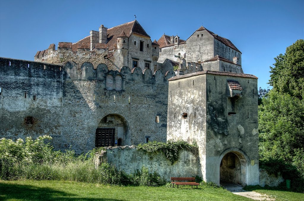 Burg Seebenstein by stan_nö