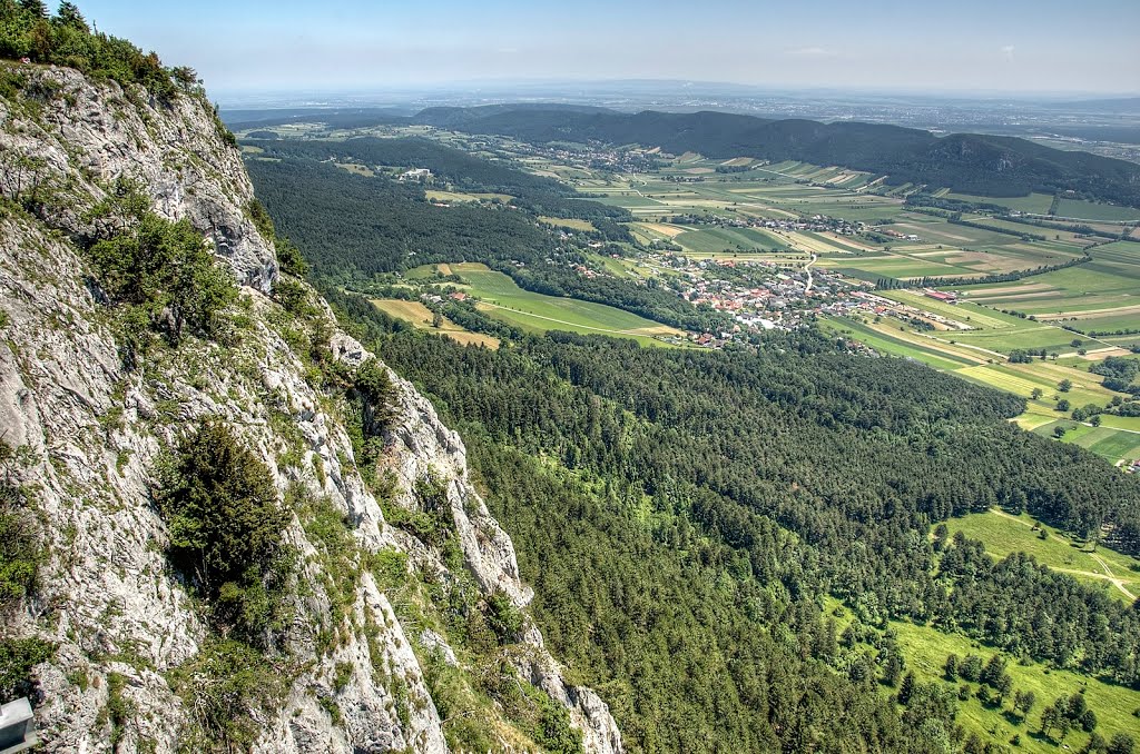 Blick von der Sonnehuhr-Wand by stan_nö