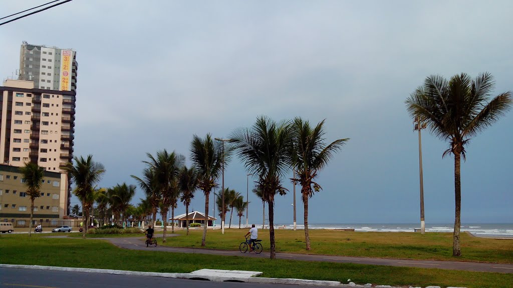 Vila Caiçara, Praia Grande - SP, Brazil by Valmirez Rosario Cor…