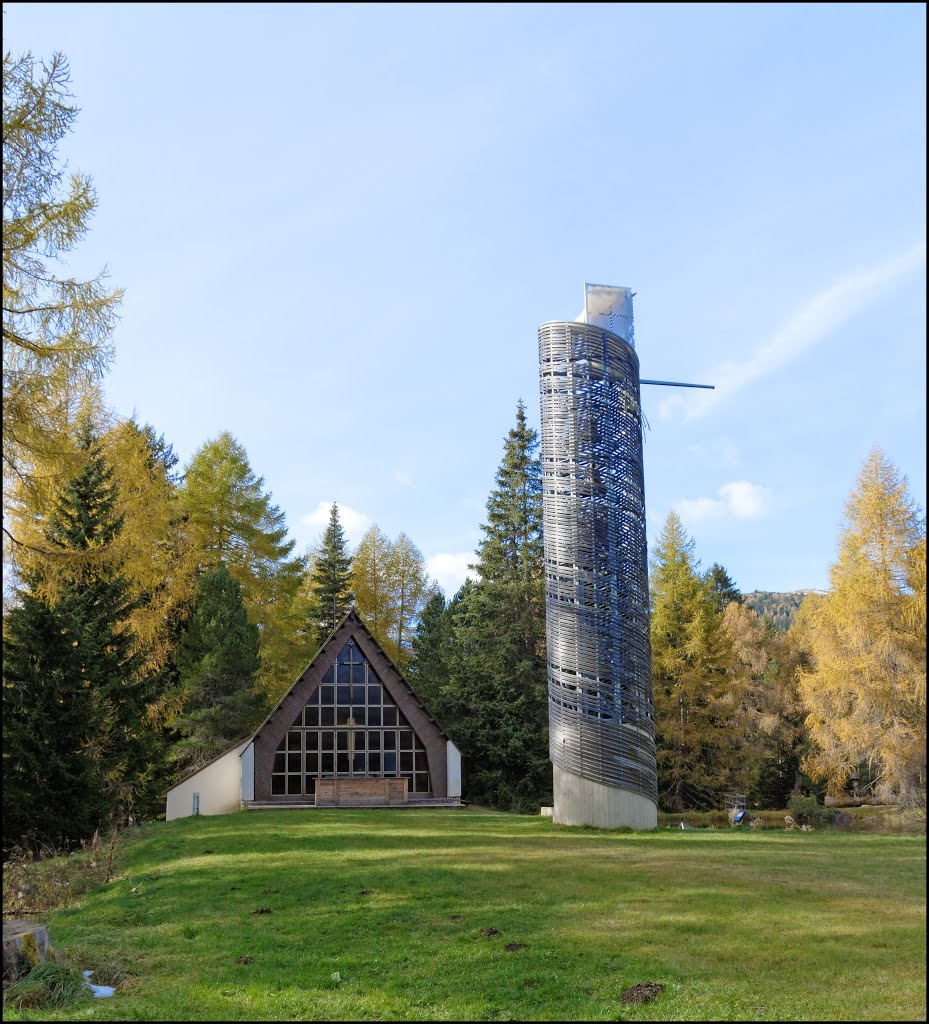 Soldatenkirche bei St. Wolfgang-Kienberg by Robert Heilinger