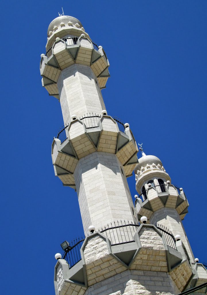 Haifa. Mahmood Mosque. مسجد محمود by Nadia Kushnir