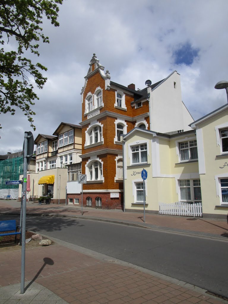 Zum Herrentag 2015 in Ahlbeck by Kersten Müller