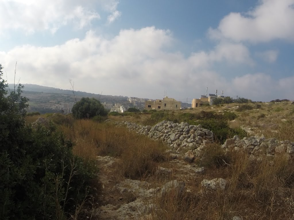 Triq Ta Fjuri, San Pawl il-Baħar, Malta by Alan C. Bonnici