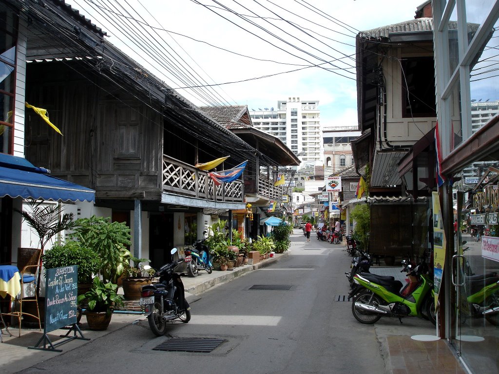 Naret Damri, Hua Hin by Lille-Magnus