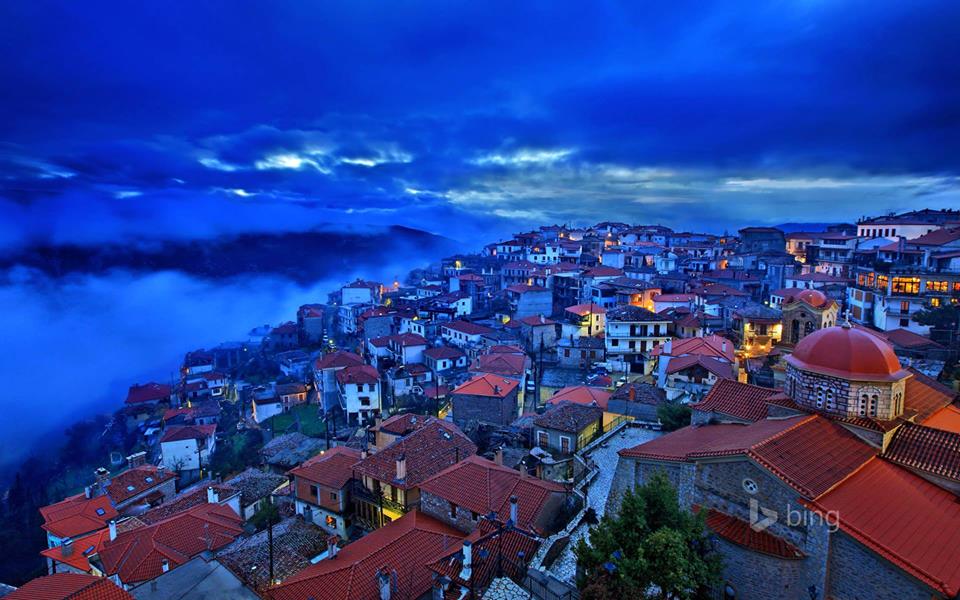 Arachova 320 04, Greece by kostax