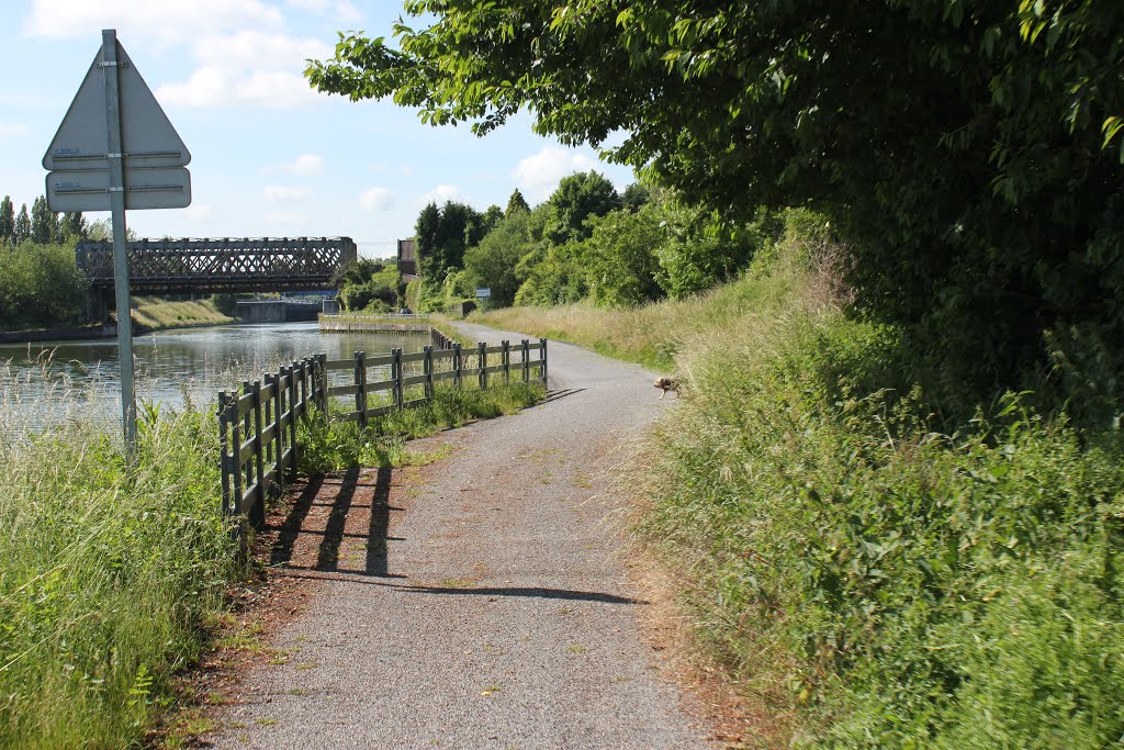 Lambres-lez-Douai, France by Vélo Nord Pas de Cal…