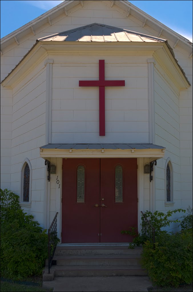 Leander Presbyterian Church by Michael Thompson