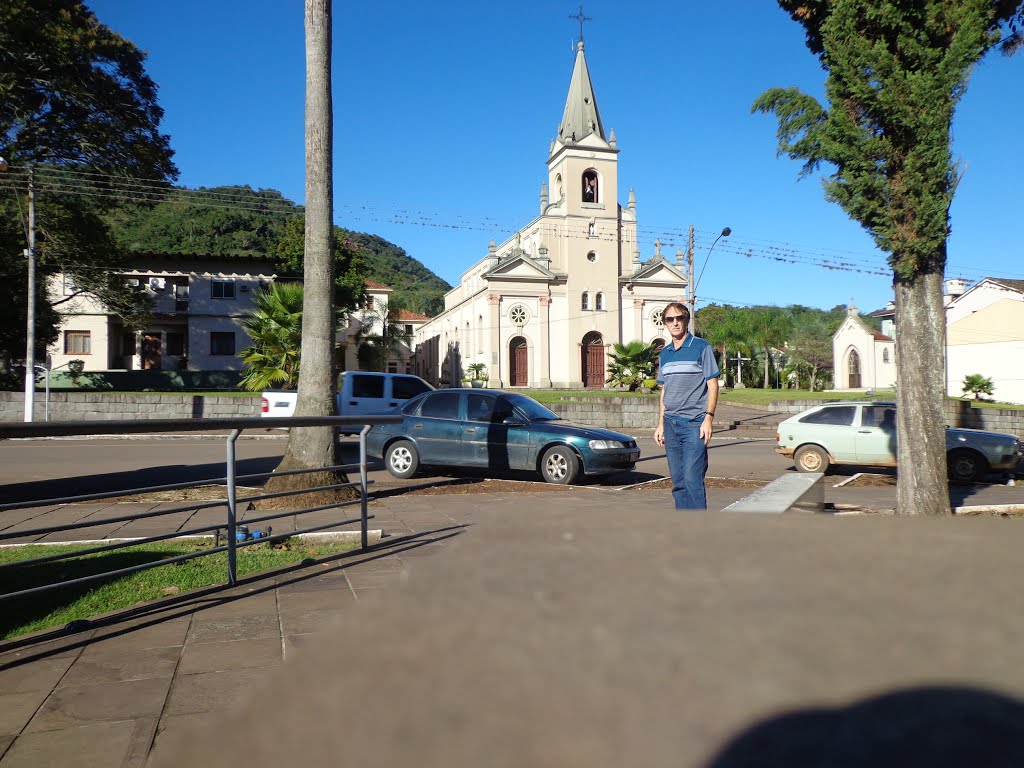 Nova Palma,RS, Brasil ..Cidade de Muito Turismo e Lugares Lindo e Belas Cascatas , Maravilhosas Paisagem..... Borin Magro Esteve em Nova Palma ,Pesquisador de Lugares Lindo e De Turismo ....foto Borin Produções Canal TV ...... by BorinProducoes