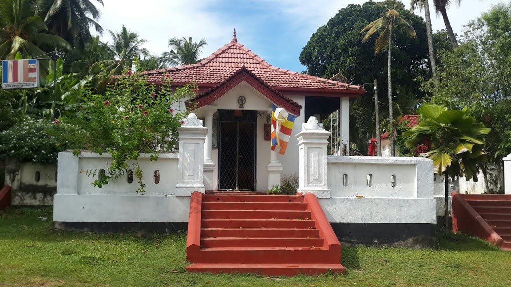 Vilawala, Sri Lanka by Senanayaka Bandara