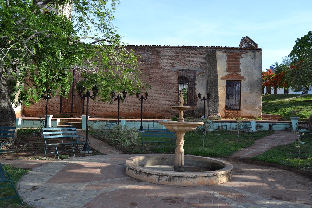 TRINIDAD DE CUBA. " IGLESIA DE SANTA ANA". by CÉSAR O. GÓMEZ LÓPEZ