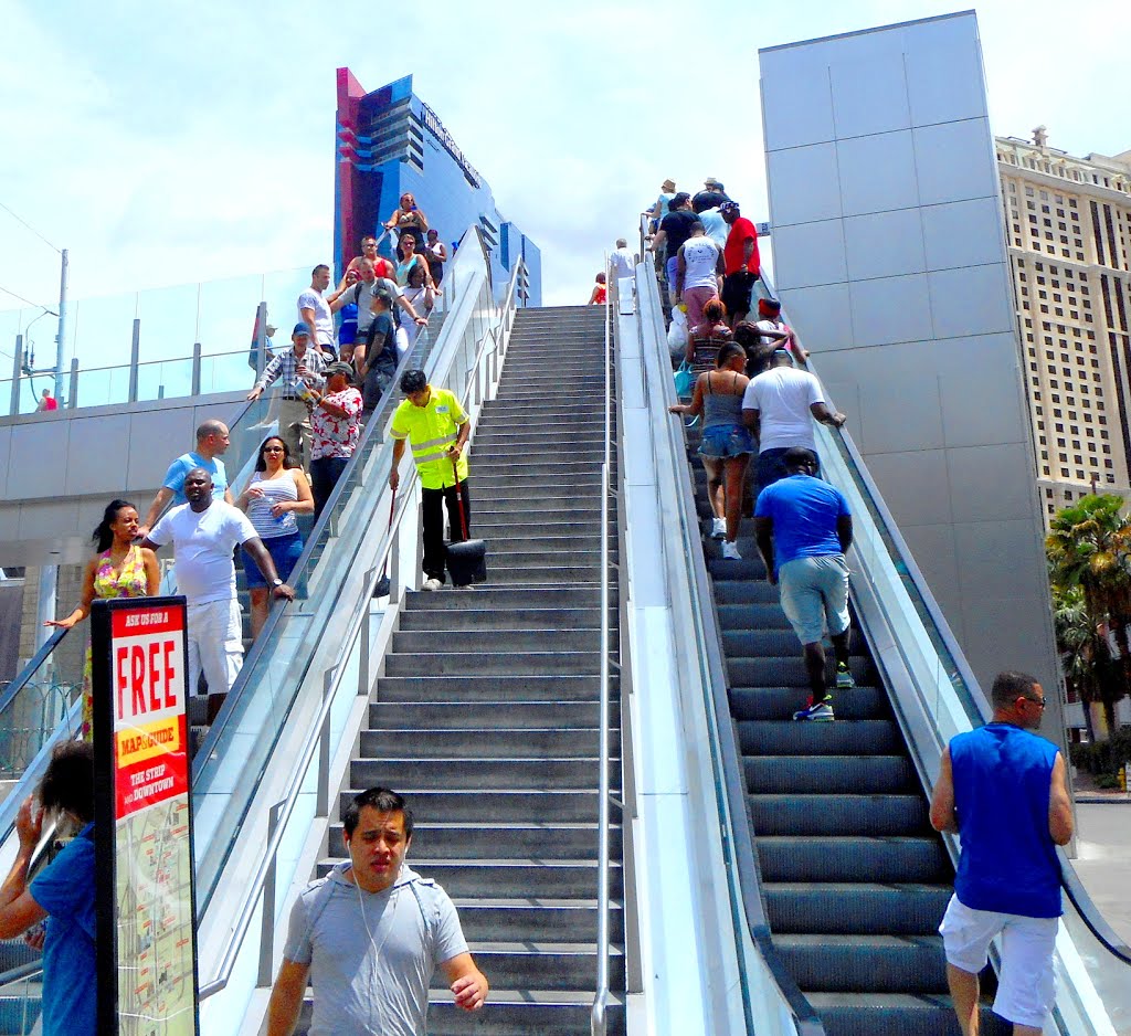 Escalator, Las Vegas, NV (2015) by Gary Rodriguez