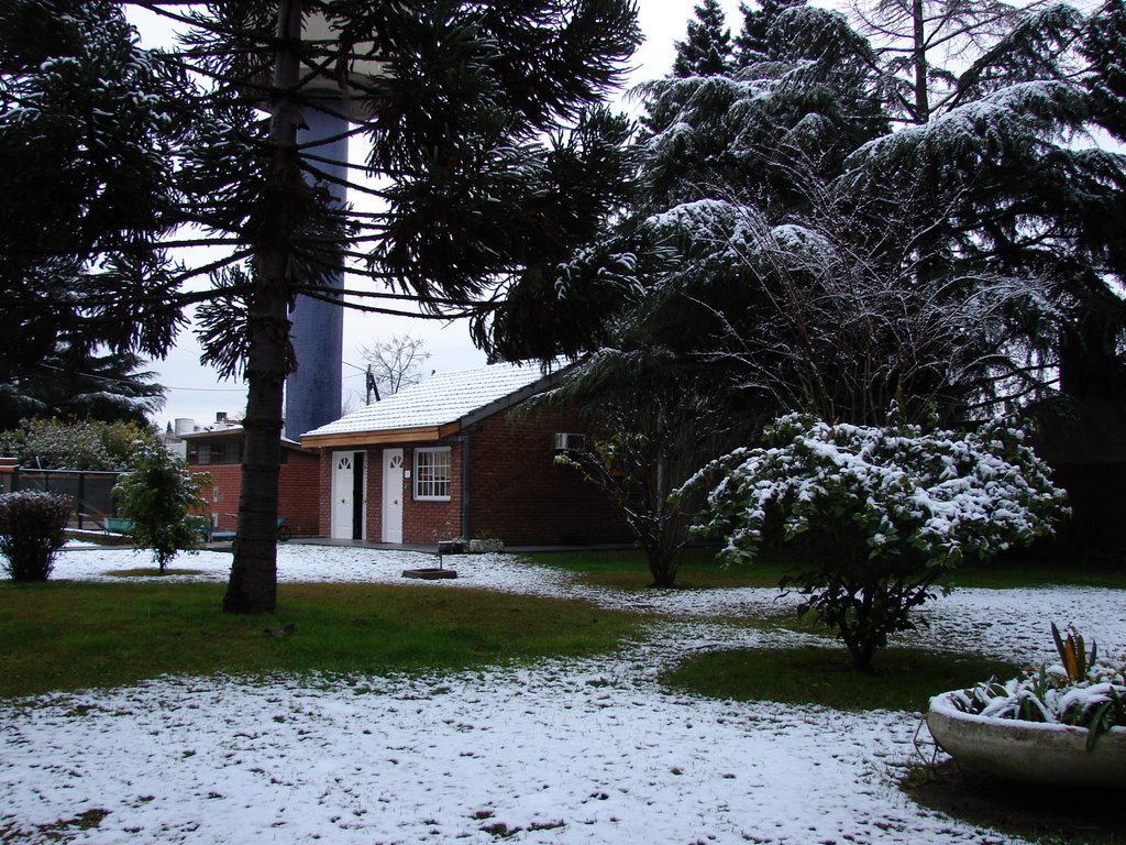 Burzaco, Buenos Aires Province, Argentina by villagarciano