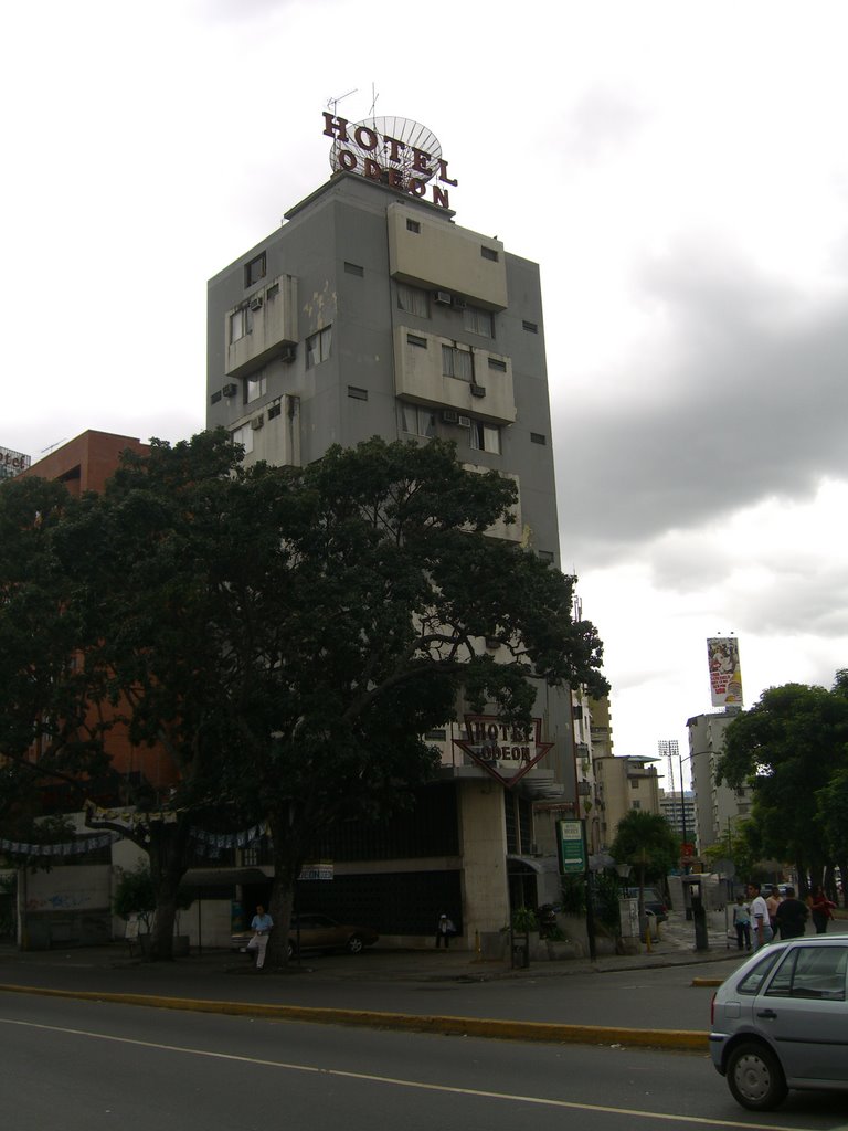 San Antonio, Caracas, Distrito Capital, Venezuela by andre-goellnitz