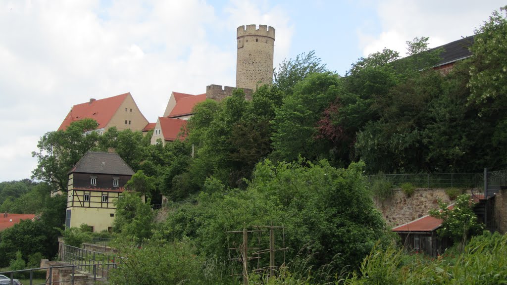 Burg Gnandstein by gerdb