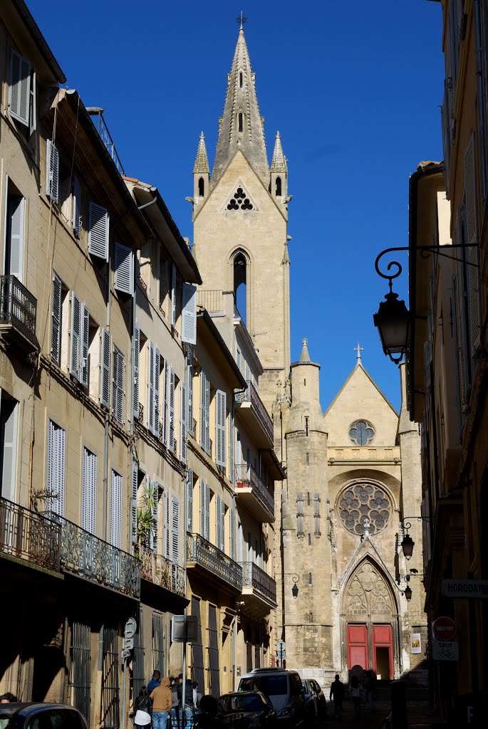 Aix-en-Provence - Rue Cardinale, Paroisse Saint-Jean-de-Malte by Jordi Peralta